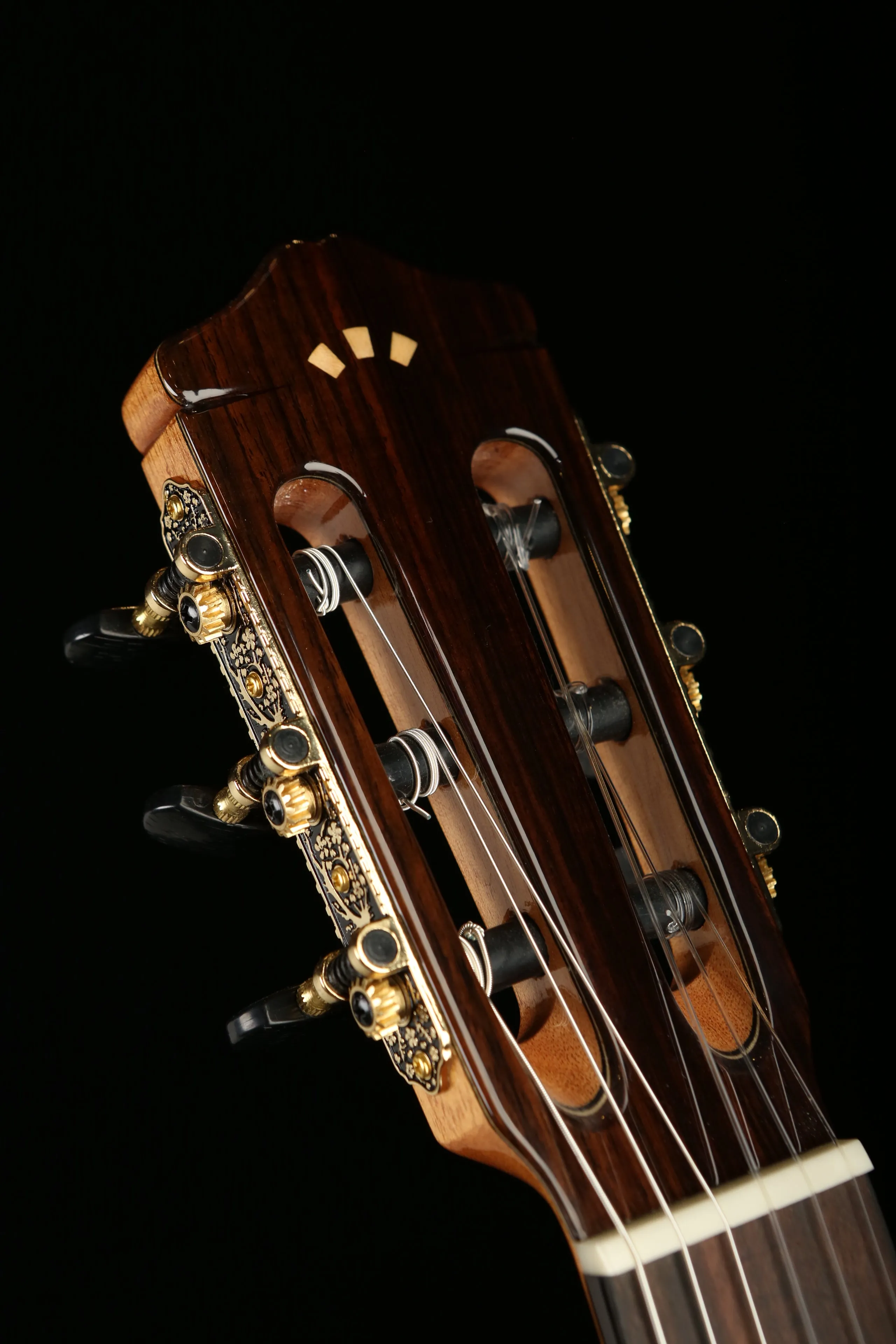 Cordoba C7 CD Cedar / Rosewood Classical Acoustic Guitar