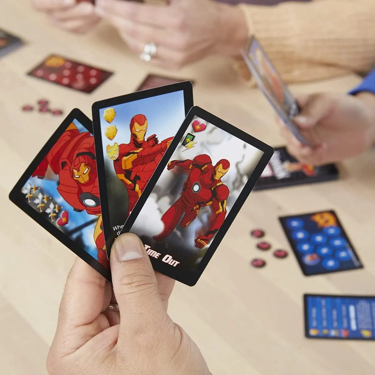 Hasbro Gaming Marvel Mayhem Card Game, Fun Game for Marvel Fans Ages 8 , Easy-to-Learn Game for 2-4 Players