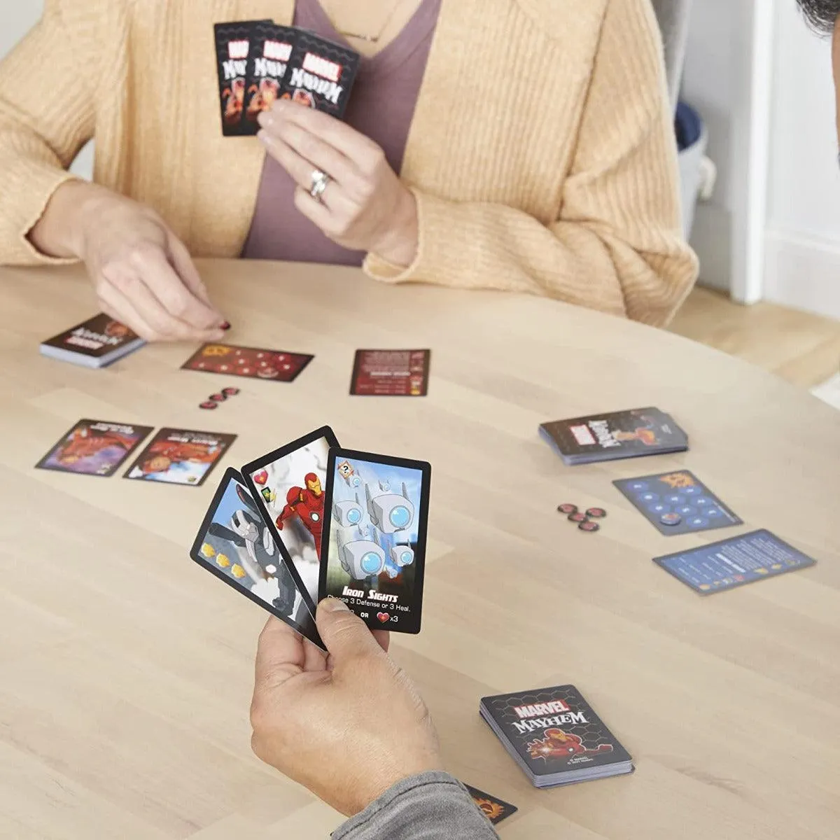 Hasbro Gaming Marvel Mayhem Card Game, Fun Game for Marvel Fans Ages 8 , Easy-to-Learn Game for 2-4 Players