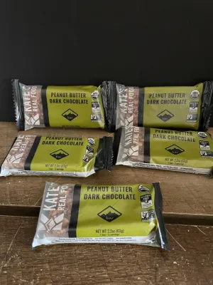 <€€ Kate's Real Food Energy Granola Bars Peanut Butter and Dark Chocolate (12) Bars 2.2oz ea